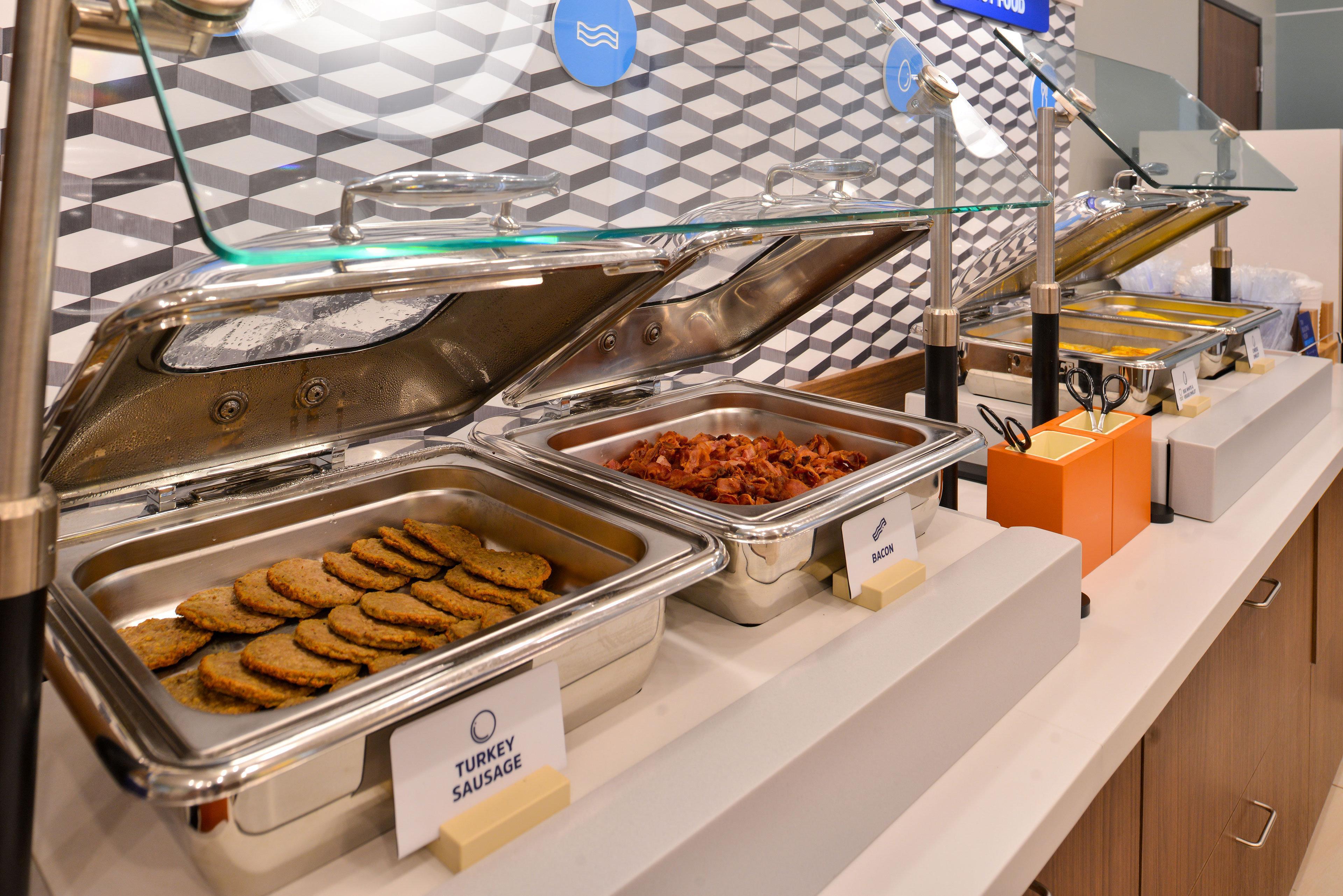 Holiday Inn Express & Suites Eureka By Ihg Dış mekan fotoğraf