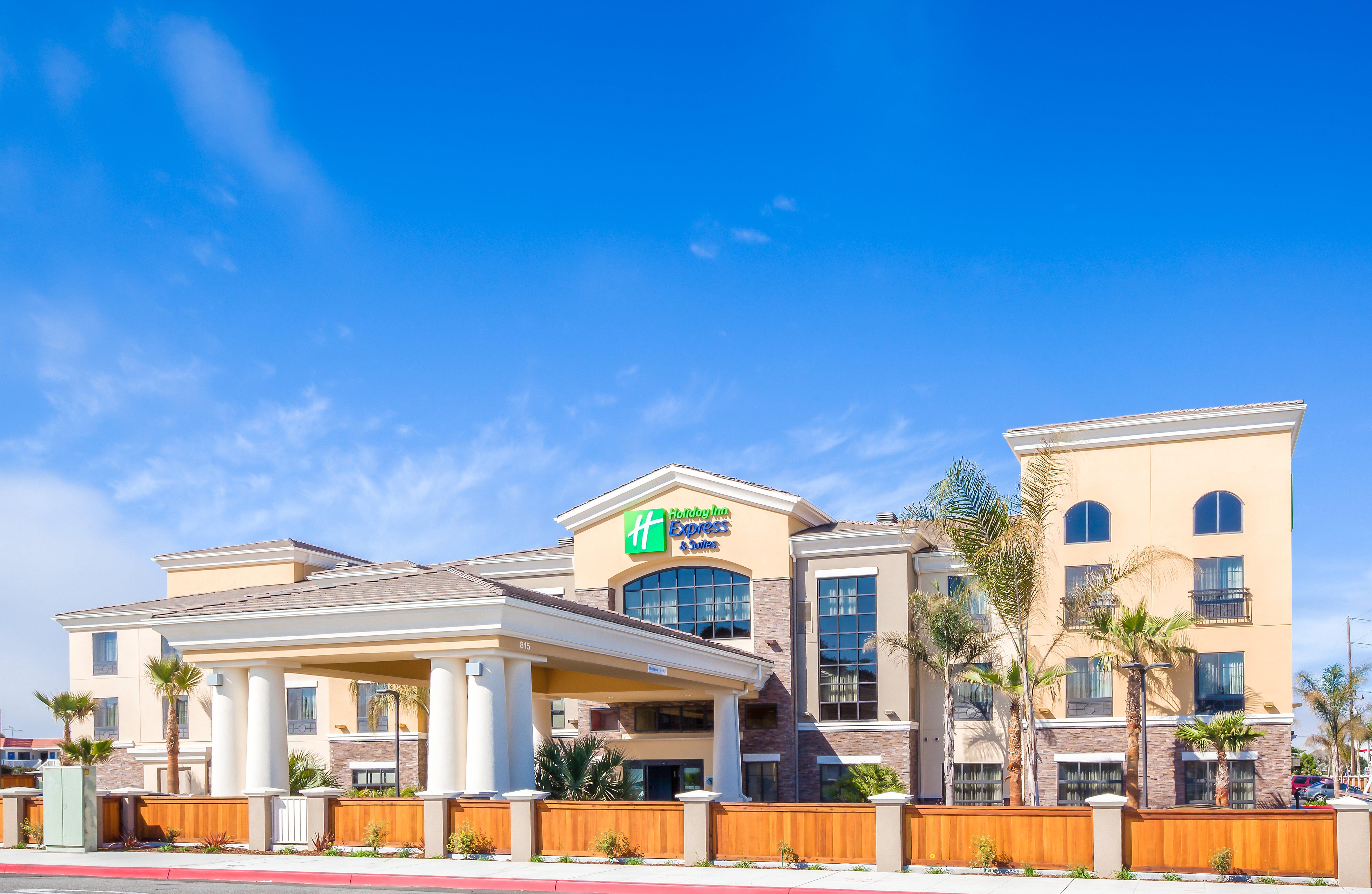 Holiday Inn Express & Suites Eureka By Ihg Dış mekan fotoğraf