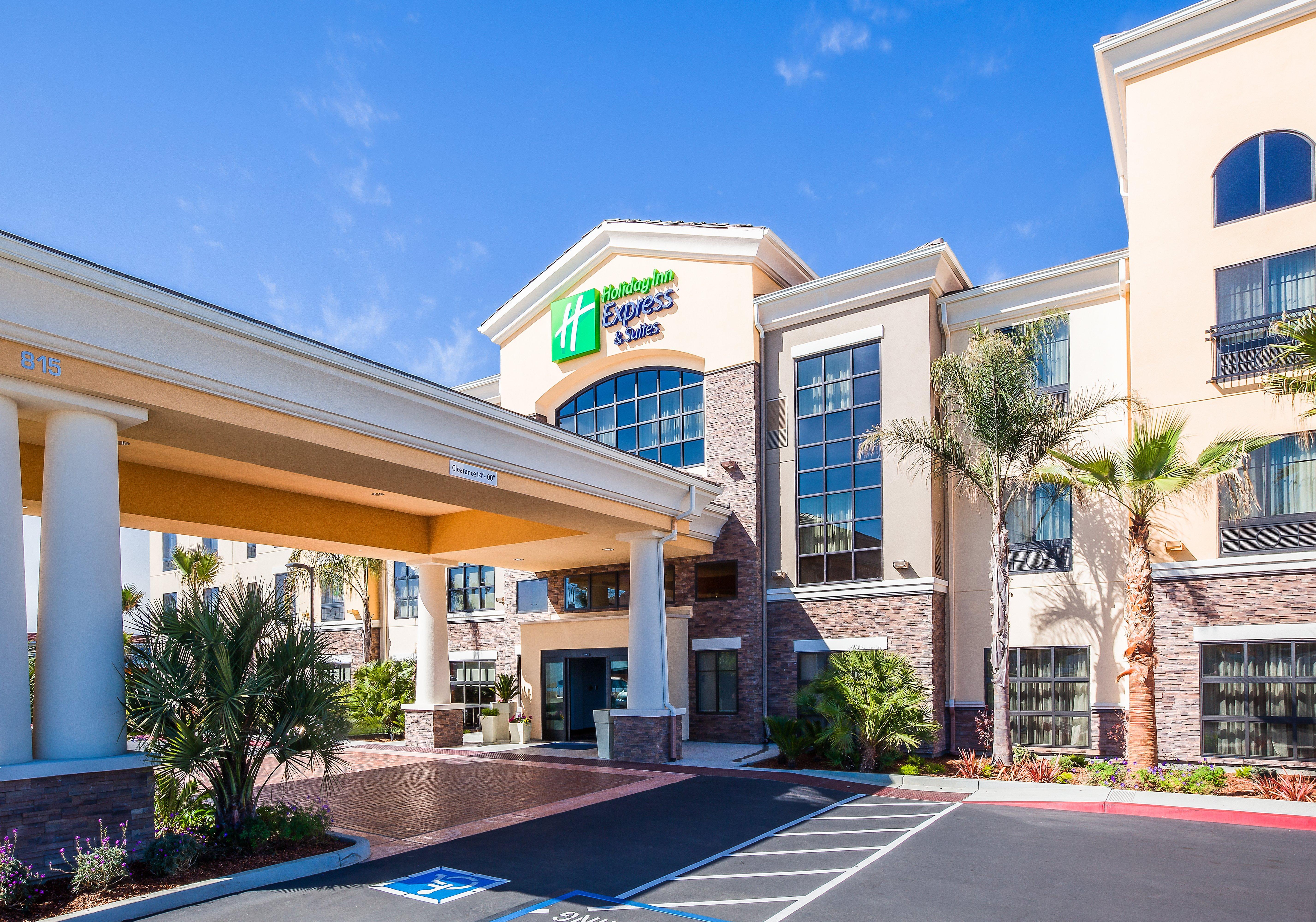 Holiday Inn Express & Suites Eureka By Ihg Dış mekan fotoğraf