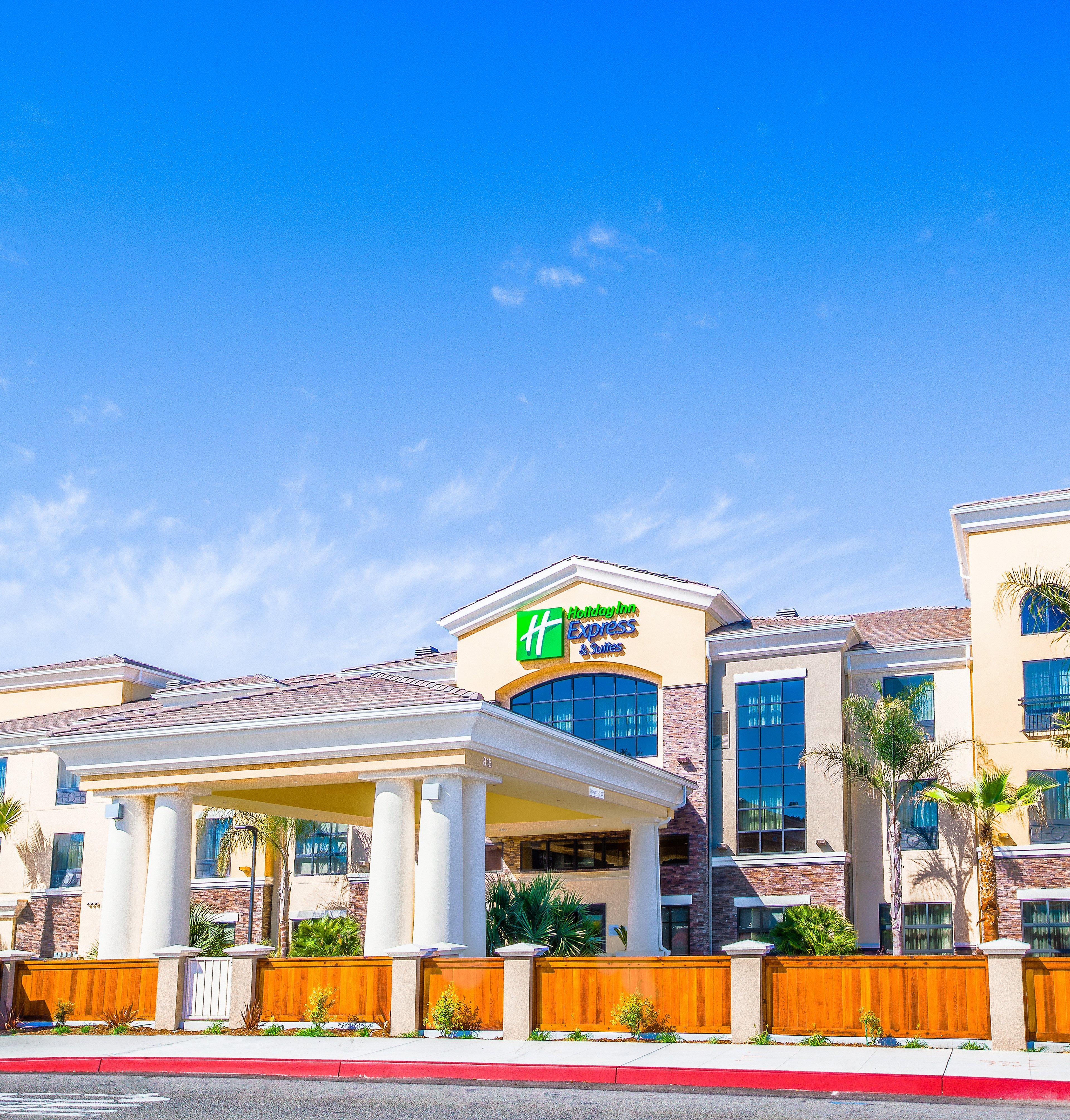 Holiday Inn Express & Suites Eureka By Ihg Dış mekan fotoğraf