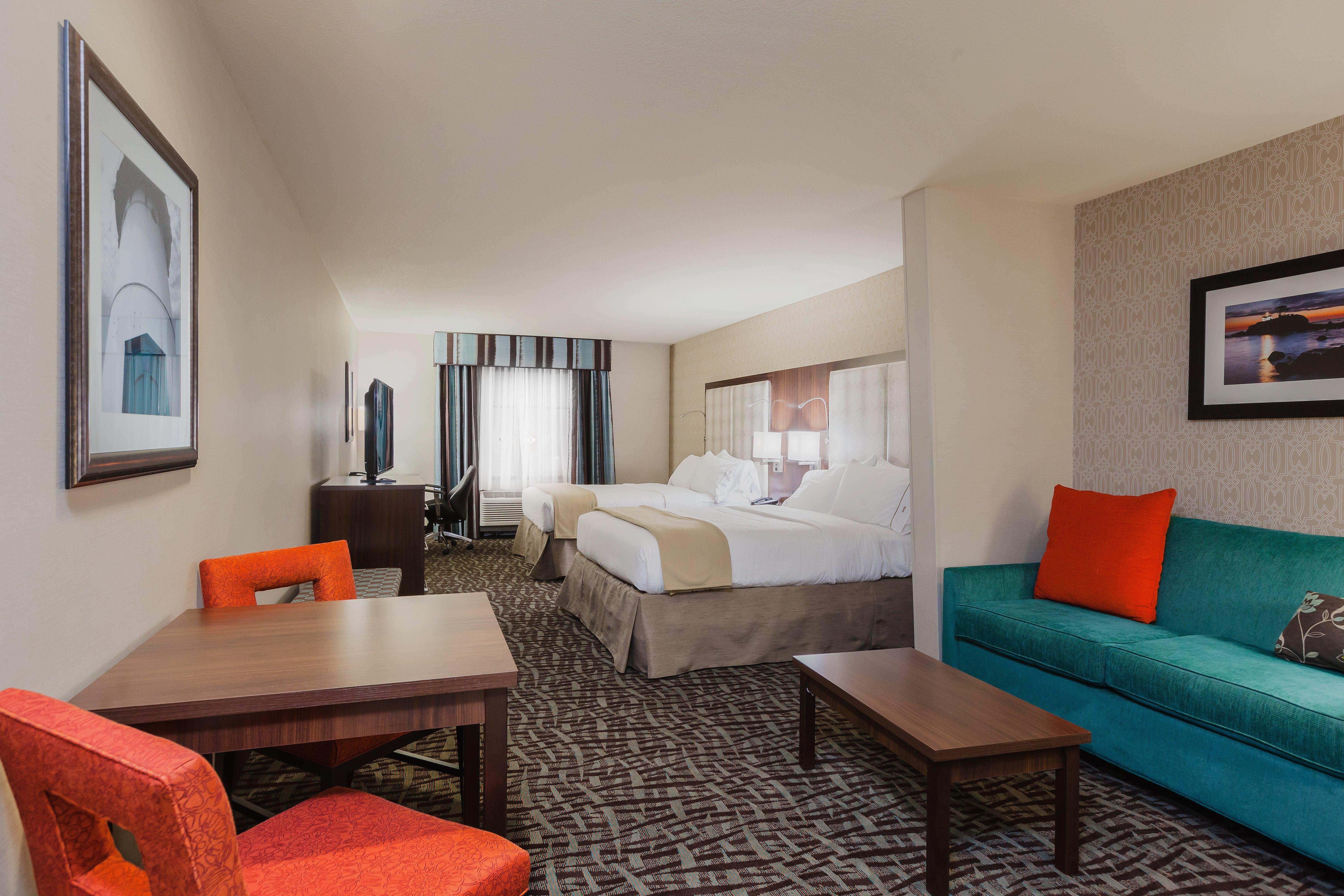 Holiday Inn Express & Suites Eureka By Ihg Dış mekan fotoğraf
